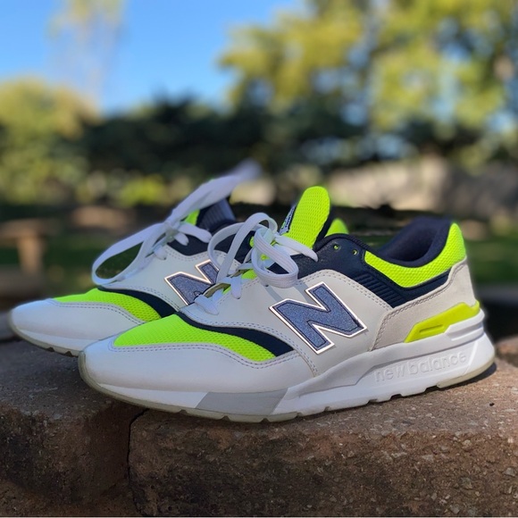 New Balance 997H Hi Lite size 10.5 - Picture 4 of 14